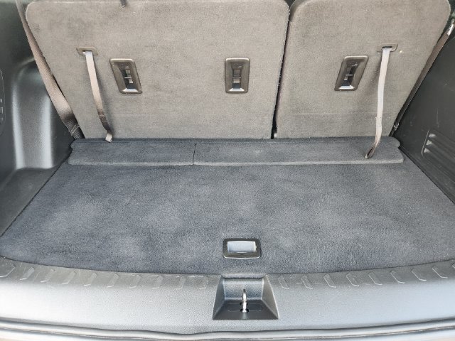 Thumbnail: 2020 Chevrolet Traverse - 16