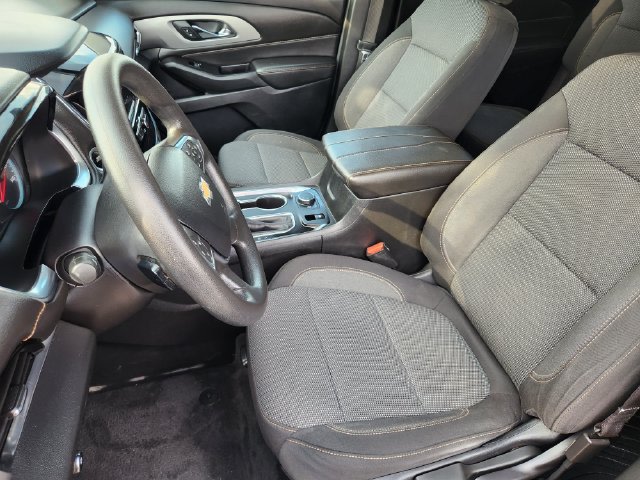 Thumbnail: 2020 Chevrolet Traverse - 11