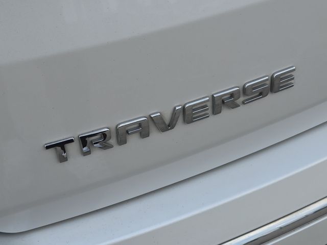 Thumbnail: 2022 Chevrolet Traverse - 7