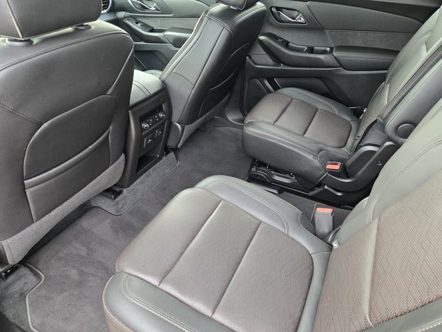 Thumbnail: 2023 Chevrolet Traverse - 13