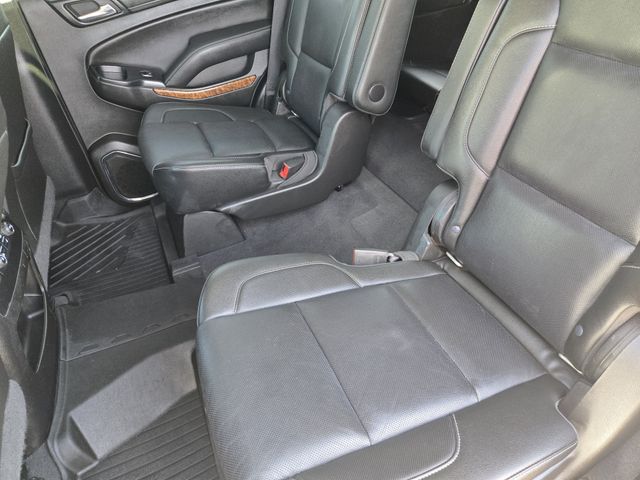 Thumbnail: 2019 Chevrolet Tahoe - 18