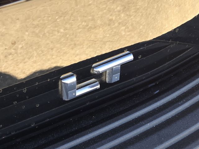 Thumbnail: 2022 Chevrolet Tahoe - 18