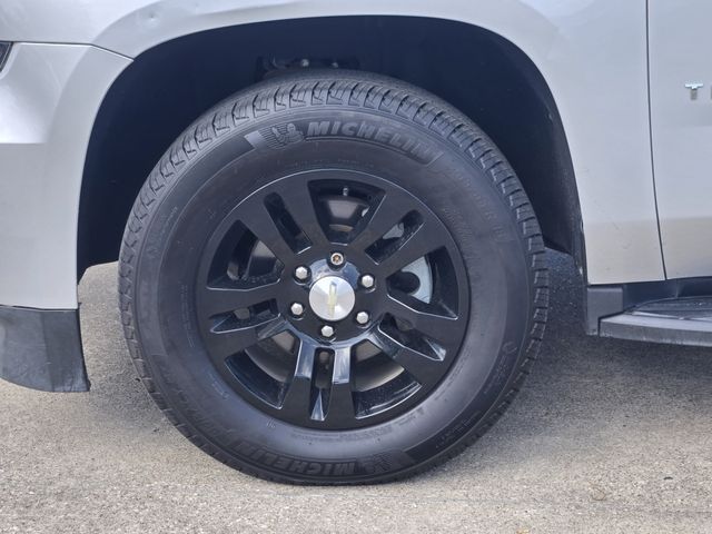 Thumbnail: 2019 Chevrolet Tahoe - 8