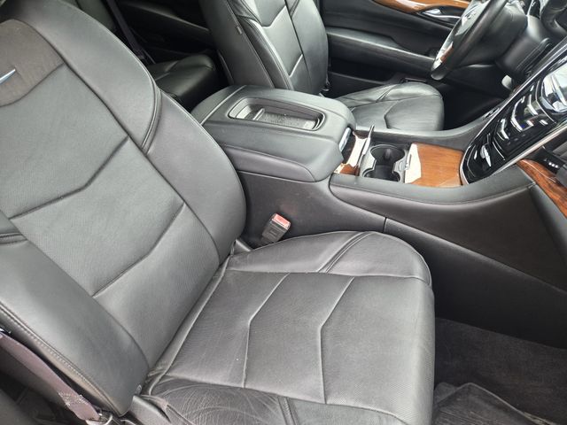 Thumbnail: 2016 Cadillac Escalade - 18