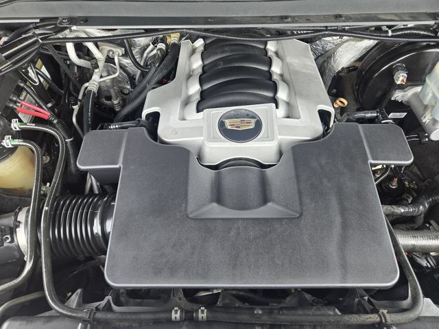 Thumbnail: 2016 Cadillac Escalade - 9