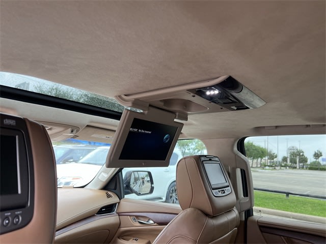 2016 Cadillac Escalade Platinum 25