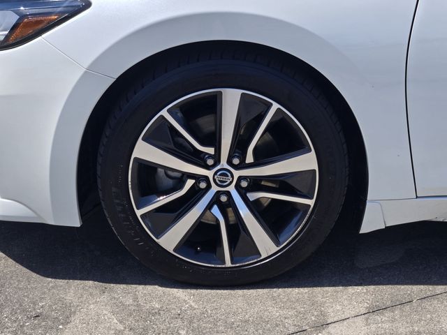 Thumbnail: 2019 Nissan Maxima - 8