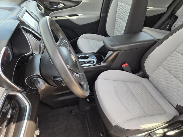 Thumbnail: 2018 Chevrolet Equinox - 10