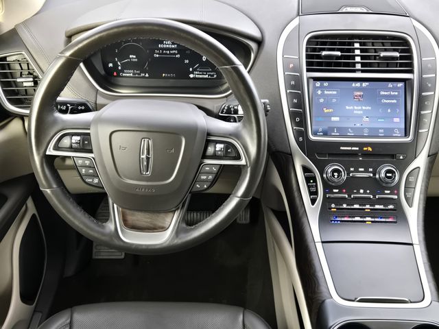 Thumbnail: 2020 Lincoln Nautilus - 10