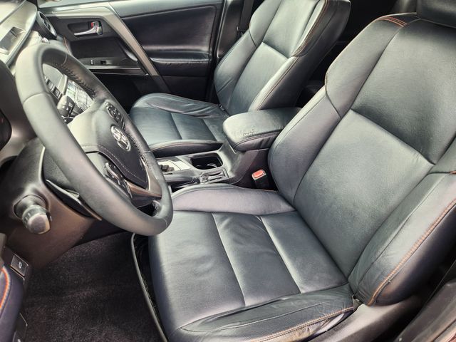 Thumbnail: 2017 Toyota RAV4 - 12