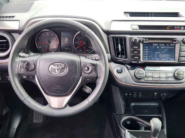 Thumbnail: 2017 Toyota RAV4 - 10