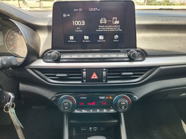 Thumbnail: 2019 Kia Forte - 15