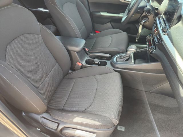 Thumbnail: 2019 Kia Forte - 12