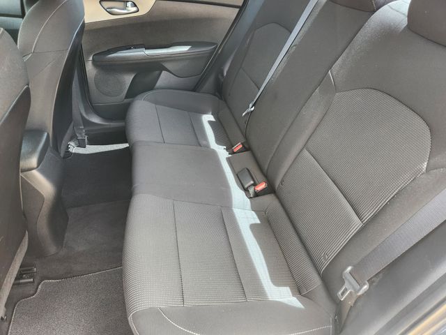 Thumbnail: 2019 Kia Forte - 20