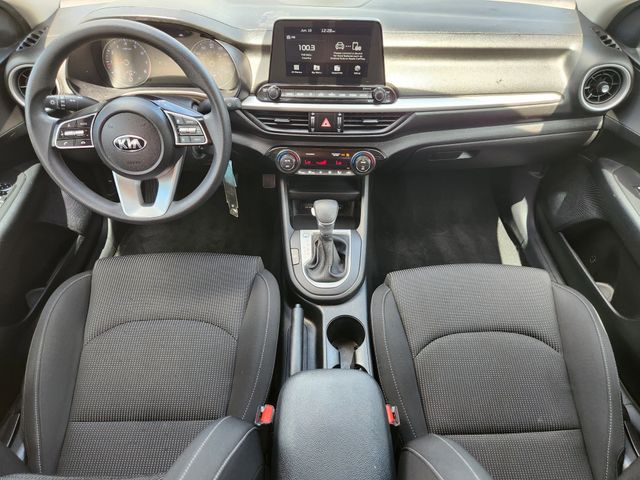 Thumbnail: 2019 Kia Forte - 10