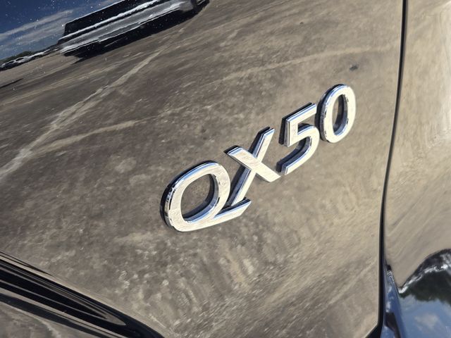 Thumbnail: 2023 INFINITI QX50 - 7