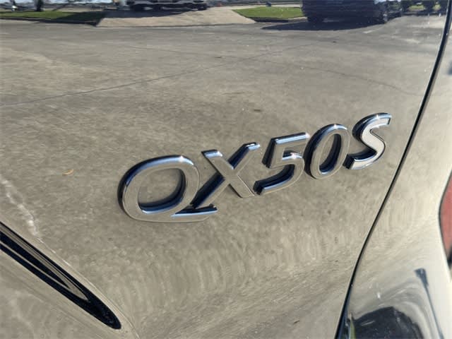 Thumbnail: 2023 INFINITI QX50 - 7