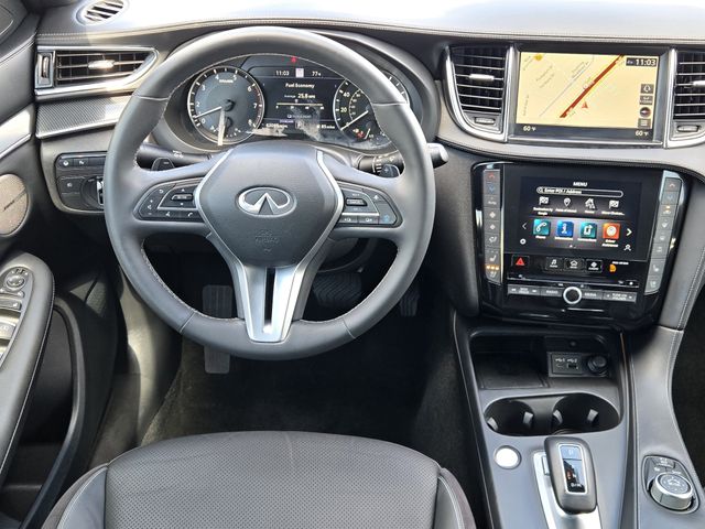 Thumbnail: 2023 INFINITI QX50 - 10