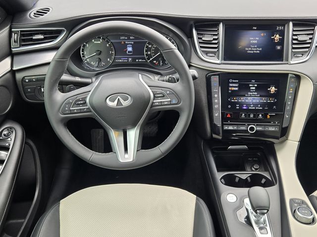 Thumbnail: 2023 INFINITI QX55 - 14