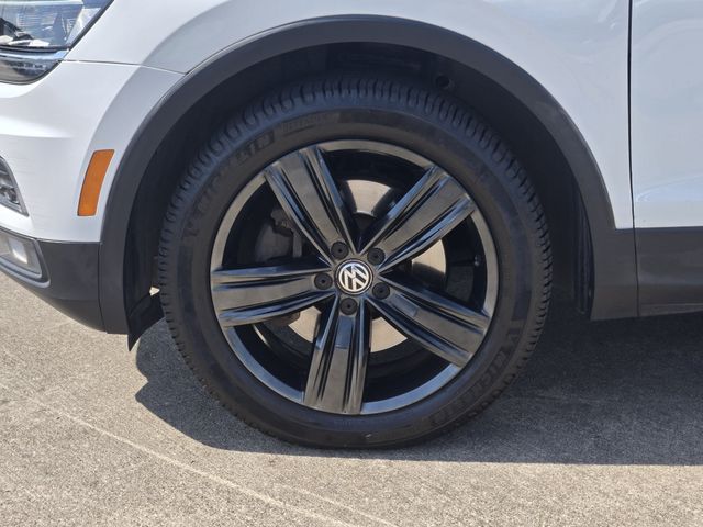 Thumbnail: 2018 Volkswagen Tiguan - 8