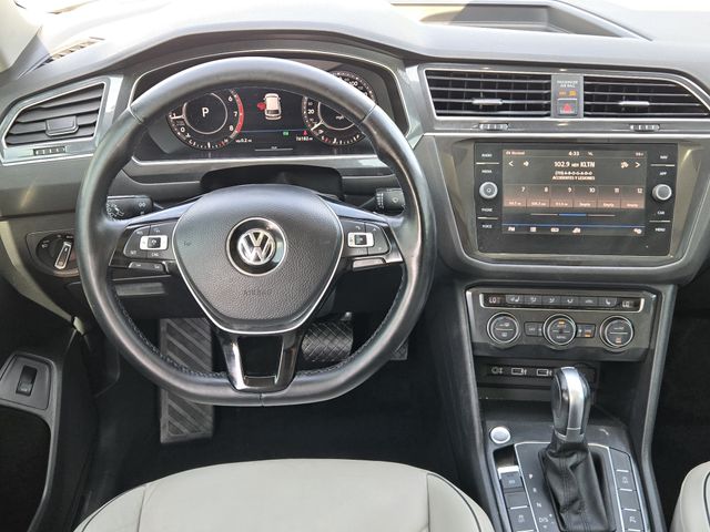 Thumbnail: 2018 Volkswagen Tiguan - 10