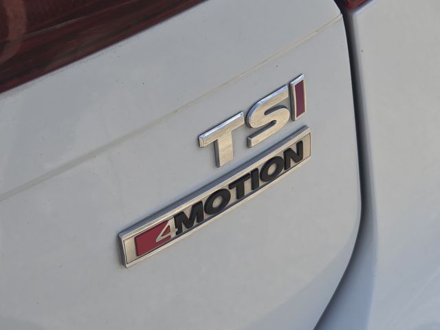 Thumbnail: 2018 Volkswagen Tiguan - 7