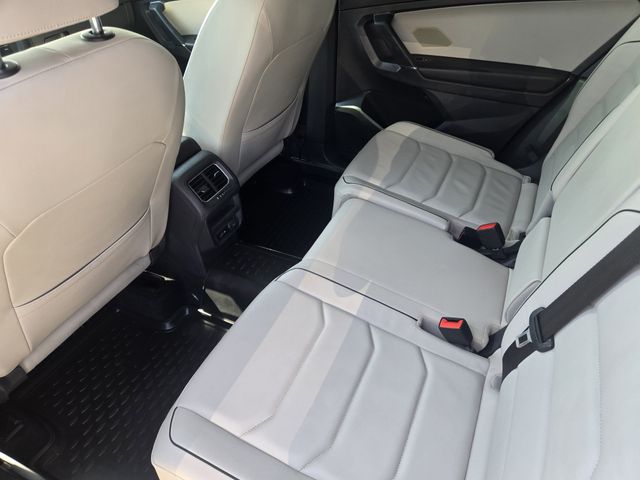 Thumbnail: 2018 Volkswagen Tiguan - 13