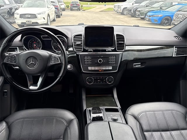 Thumbnail: 2018 Mercedes-Benz GLE - 9
