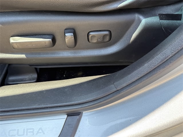 Thumbnail: 2015 Acura RDX - 21