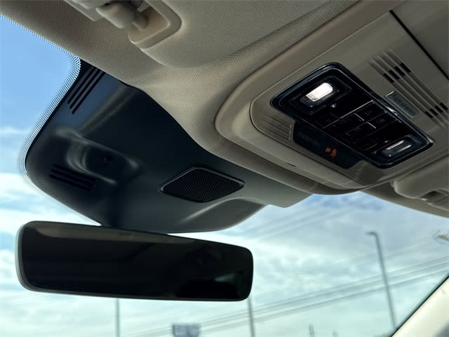 Thumbnail: 2023 Lincoln Aviator - 28