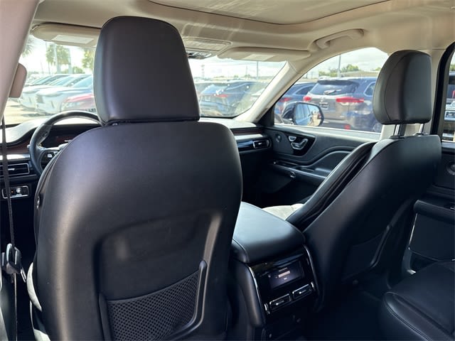 Thumbnail: 2023 Lincoln Aviator - 20