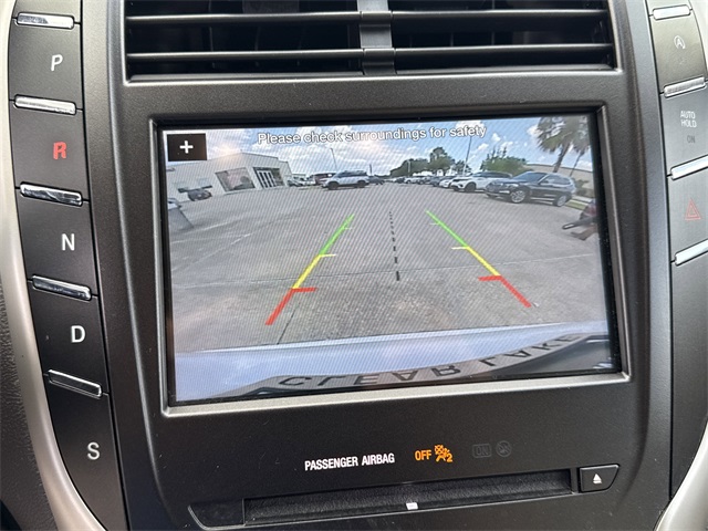 Thumbnail: 2019 Lincoln MKC - 23