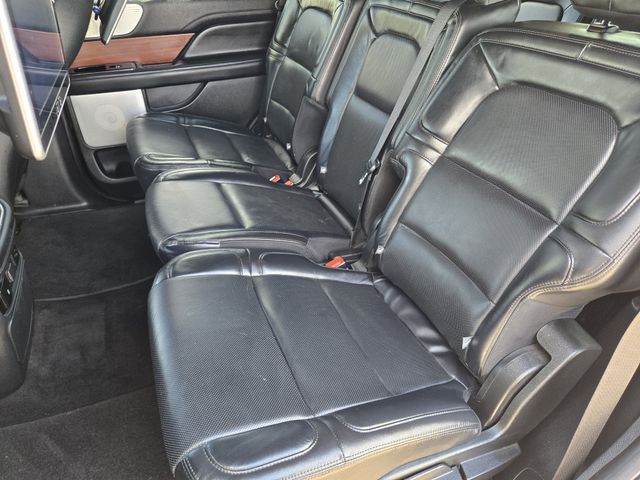 Thumbnail: 2021 Lincoln Navigator - 13