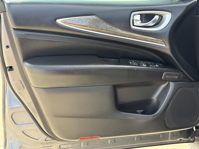 Thumbnail: 2015 INFINITI QX60 - 19