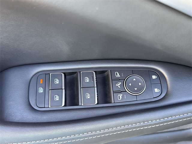 Thumbnail: 2025 INFINITI QX60 - 19