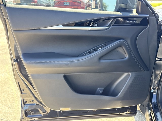 Thumbnail: 2025 INFINITI QX60 - 18