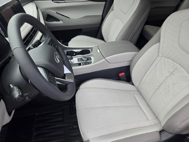 Thumbnail: 2027 INFINITI QX60 - 11