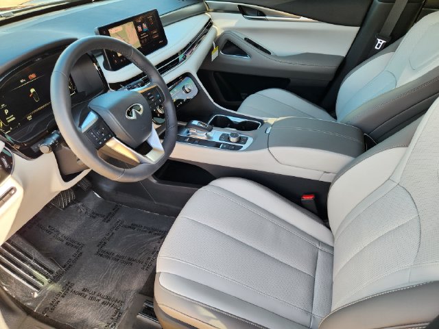 Thumbnail: 2027 INFINITI QX60 - 11