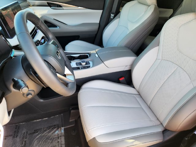Thumbnail: 2027 INFINITI QX60 - 12