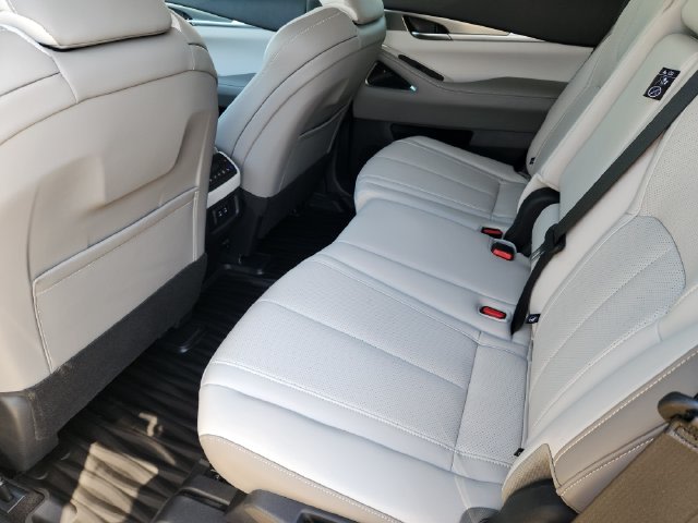 Thumbnail: 2027 INFINITI QX60 - 13