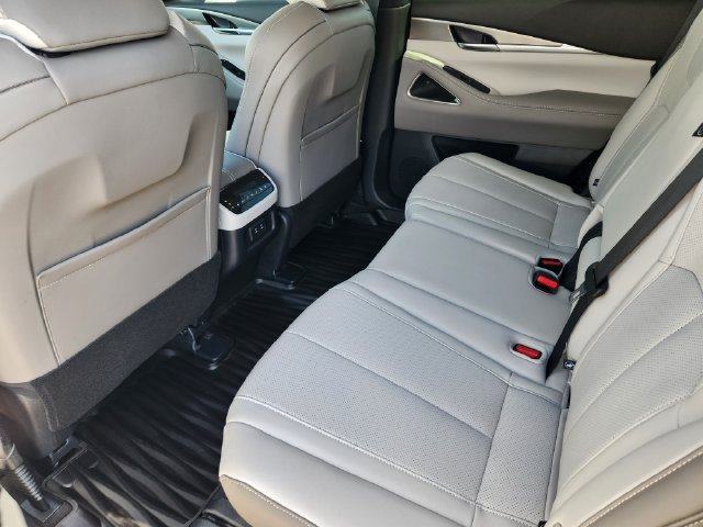 Thumbnail: 2027 INFINITI QX60 - 12