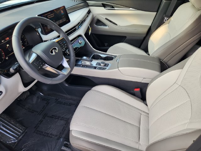 Thumbnail: 2027 INFINITI QX60 - 11