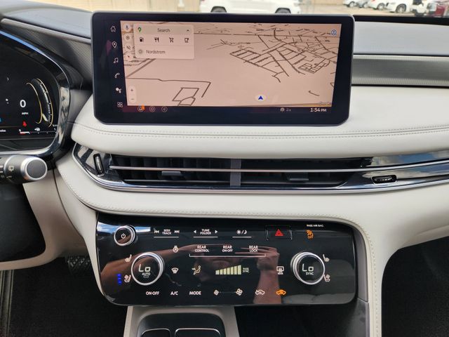 Thumbnail: 2026 INFINITI QX60 - 15