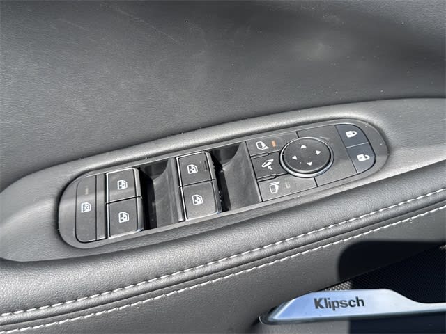 Thumbnail: 2026 INFINITI QX60 - 20