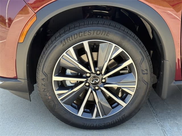 Thumbnail: 2026 INFINITI QX60 - 8