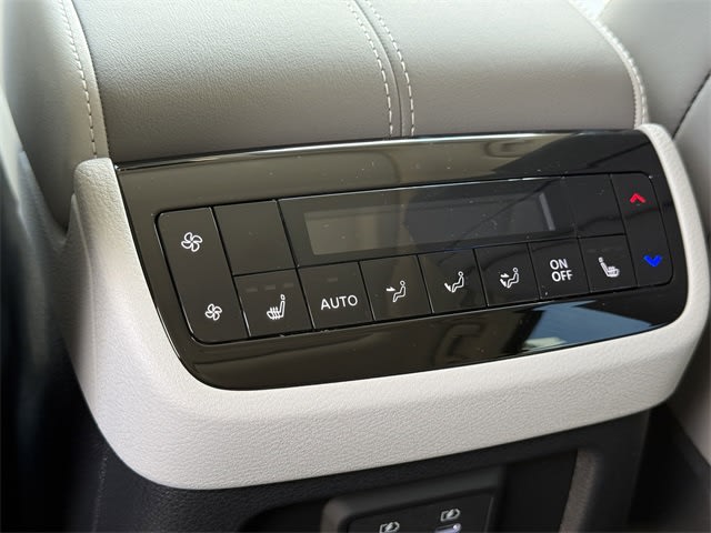 Thumbnail: 2026 INFINITI QX60 - 22