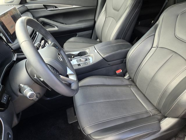 Thumbnail: 2026 INFINITI QX60 - 12