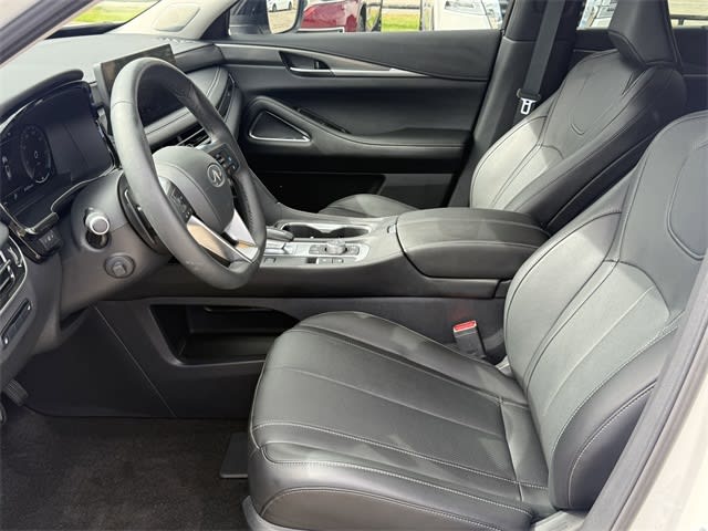 Thumbnail: 2025 INFINITI QX60 - 10