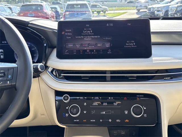 Thumbnail: 2025 INFINITI QX60 - 15