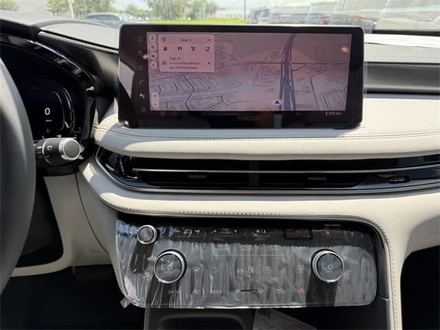 Thumbnail: 2026 INFINITI QX60 - 15